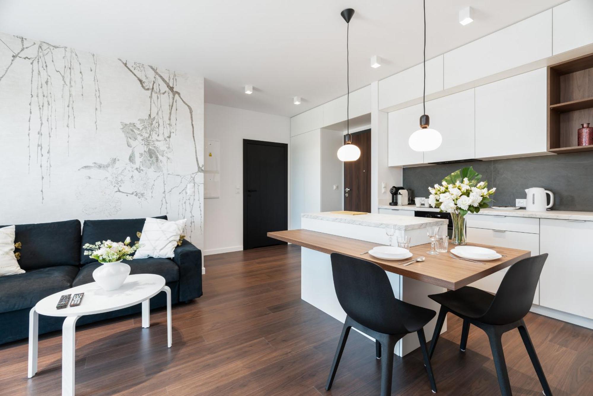 Stylish & Comfy Garbary Apartments With Parking By Noclegi Renters 波兹南 外观 照片