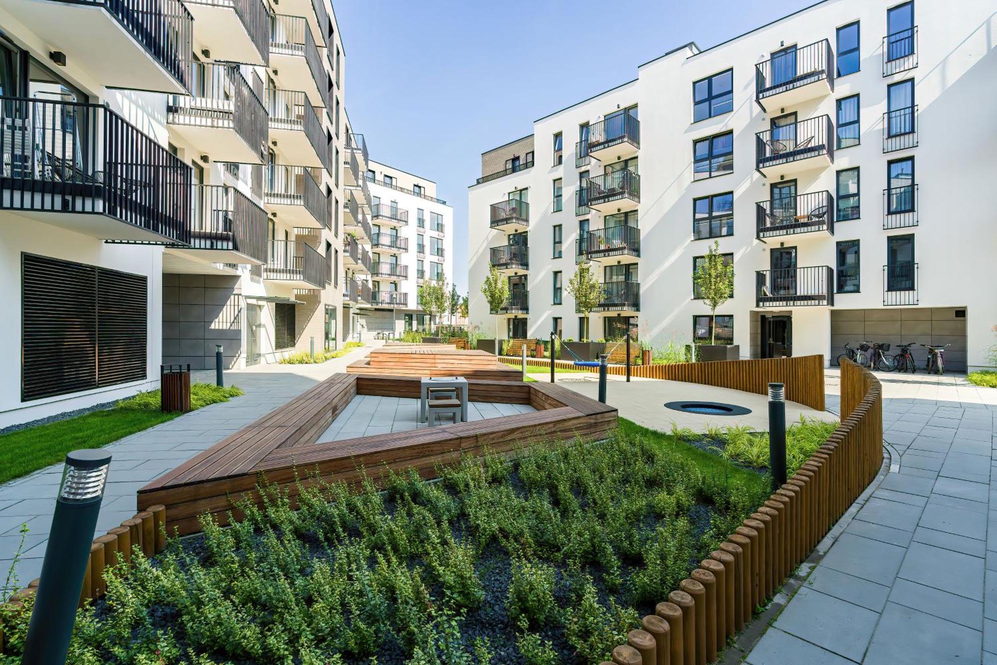 Stylish & Comfy Garbary Apartments With Parking By Noclegi Renters 波兹南 外观 照片