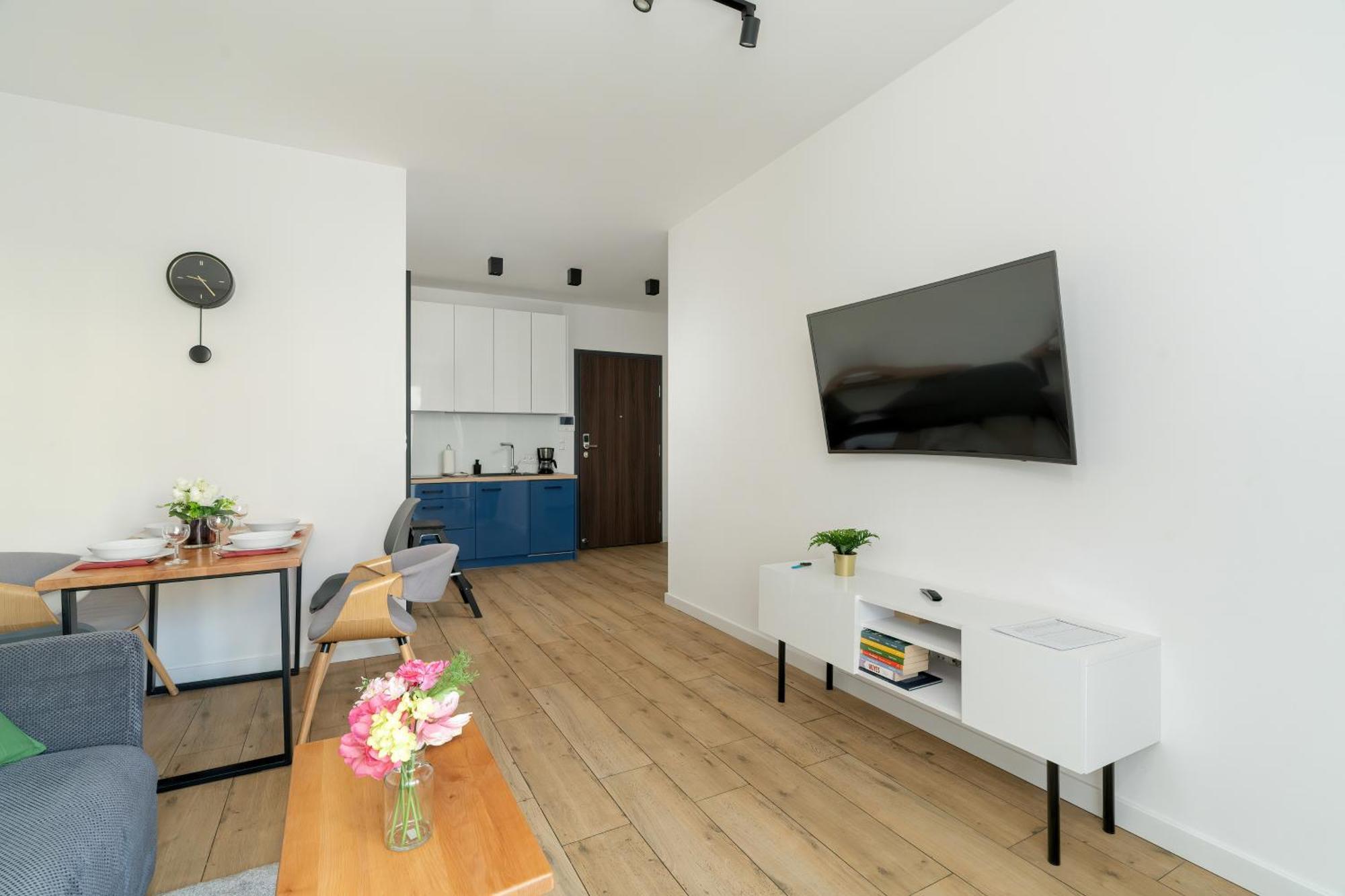 Stylish & Comfy Garbary Apartments With Parking By Noclegi Renters 波兹南 外观 照片