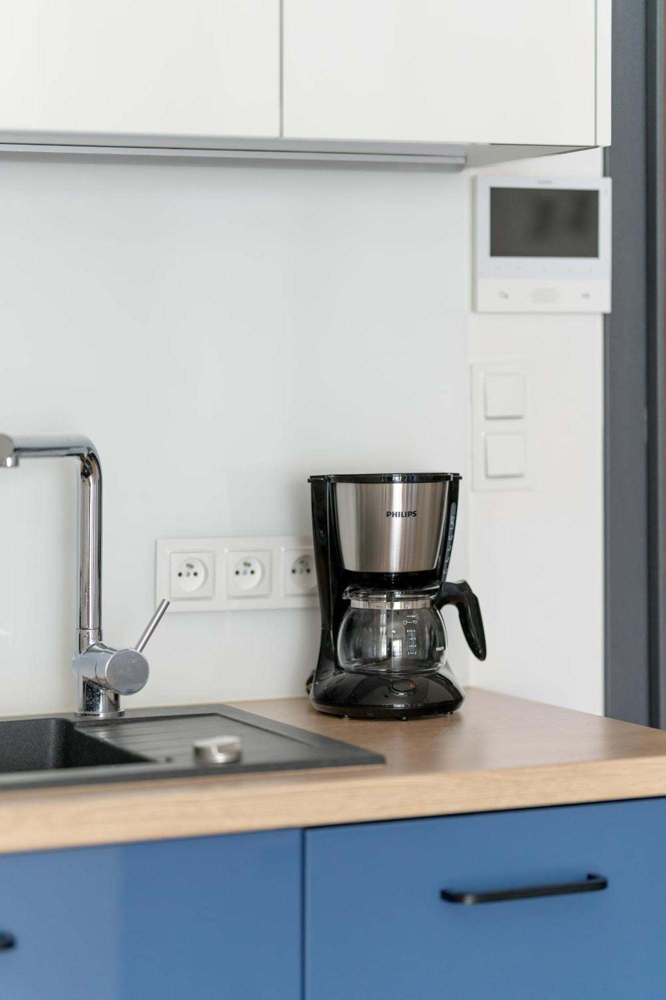 Stylish & Comfy Garbary Apartments With Parking By Noclegi Renters 波兹南 外观 照片